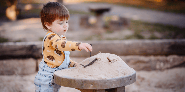 How Outdoor Play Sparks STEM Thinking