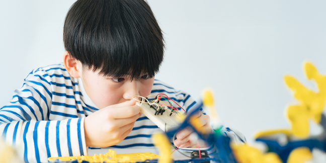 Building Blocks for STEM learning with makerspaces